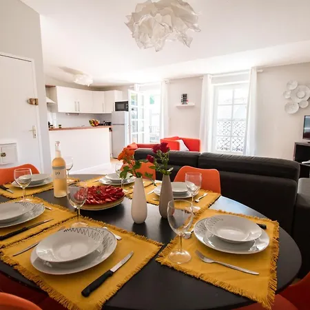 Apartment Le Saint Gimer, Terrasse Privee Avec Vue Cite